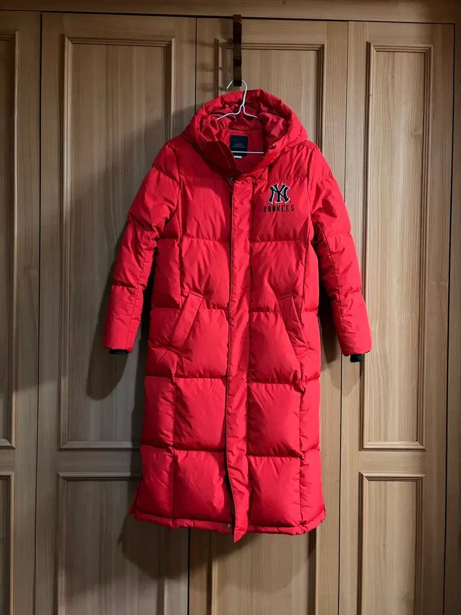  MLB キッズ ロングダウンジャケット 155 バックプリント ニューヨークヤンキースロゴ ポイント ベンチパーカ その他 ジャケット ブルゾン