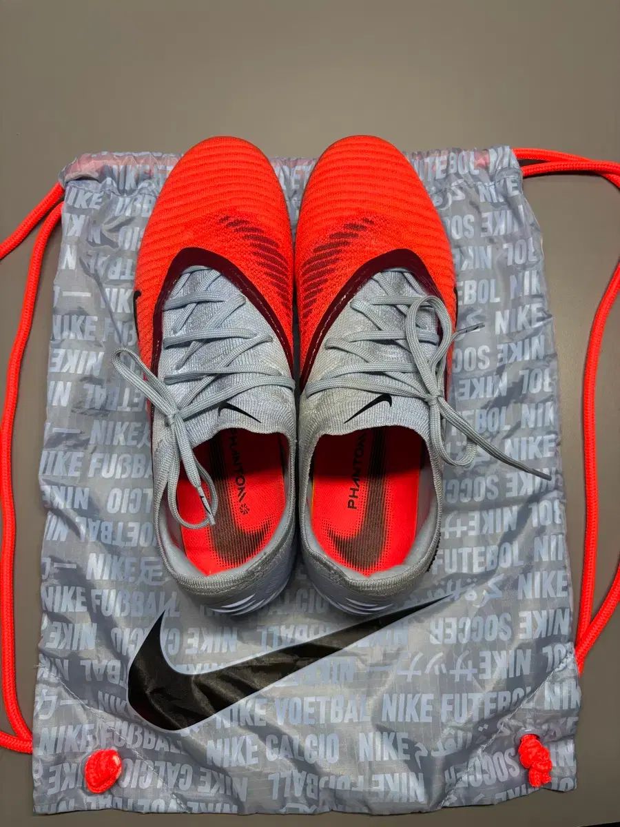 ナイキ FANTOM 6 エリート AG 275