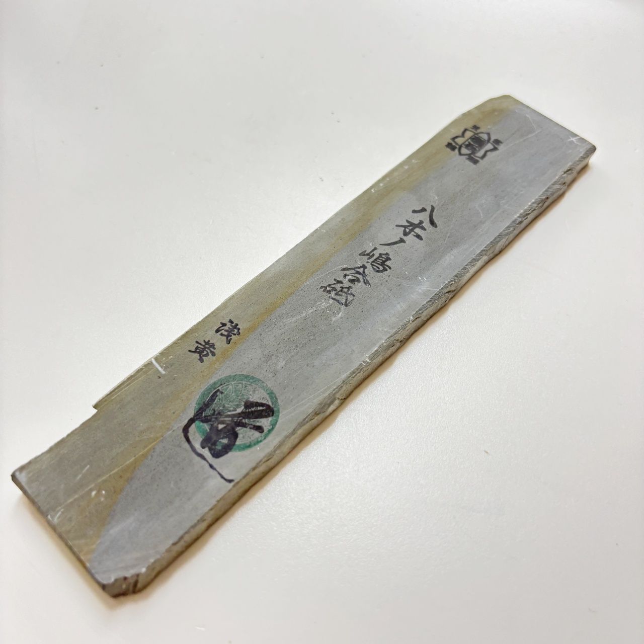 130g 天然砥石八木ノ島浅黄 硬さ3.5 浅黄 八木ノ島合砥