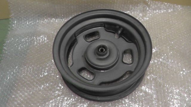 ZOOMER FI ズーマーFI AF 58 の フロントホイール