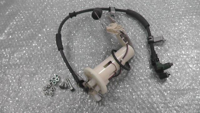 レッツ バスケット CA 4 AA 155 xxx の 燃料ポンプ