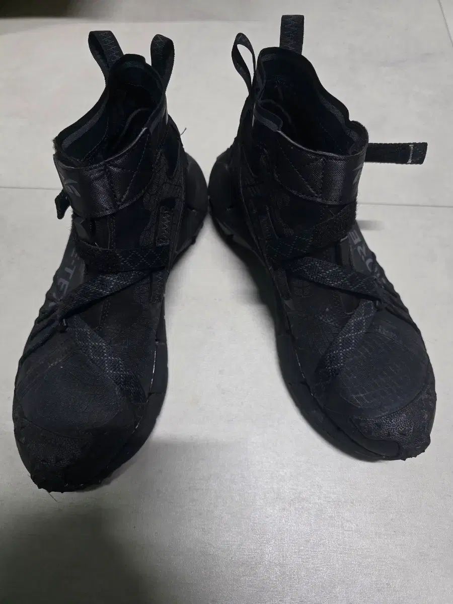 リーボック 直 キネティカ 2 エッジ ゴアテックス ブラック 260 サイズ