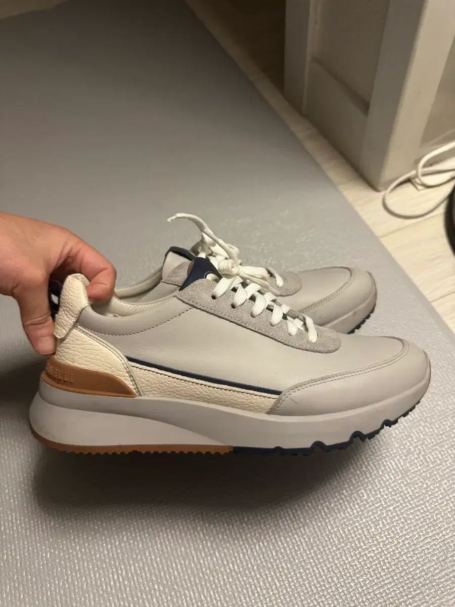 ブルネロ クチネリ スニーカー 40 - メルカリ