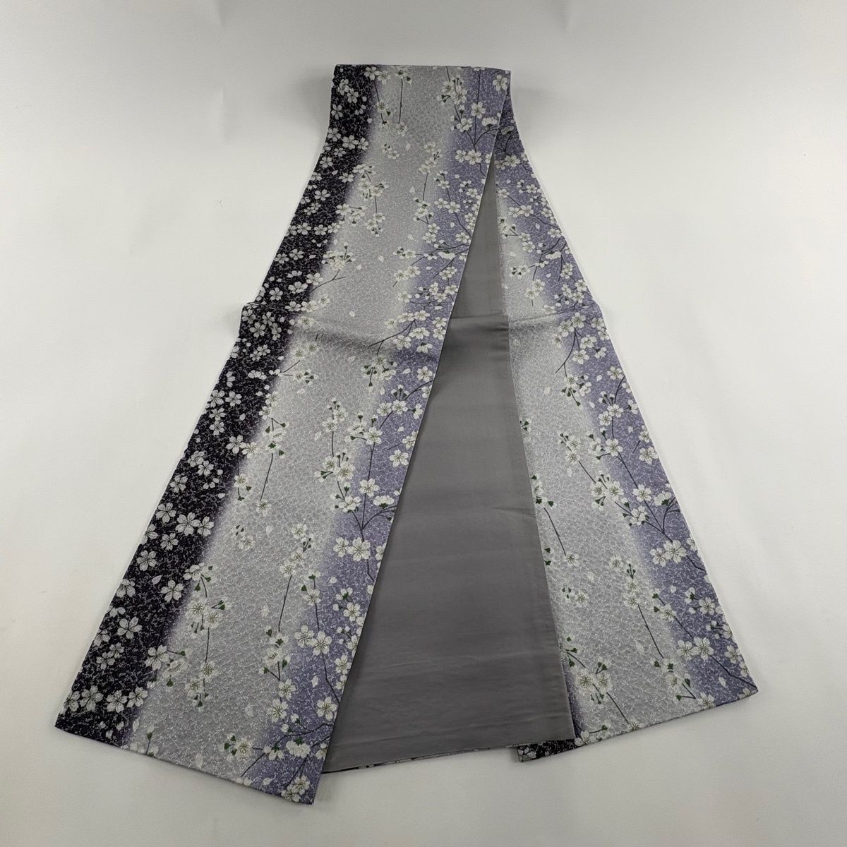 美品】 袋帯 名品 桜 銀糸 箔 紫 全通 正絹 【中古】 - メルカリ