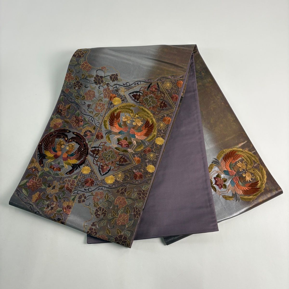 袋帯 秀品 向かい鳥 華文 刺繍 箔 灰紫 お太鼓柄 正絹 【中古】 - メルカリ