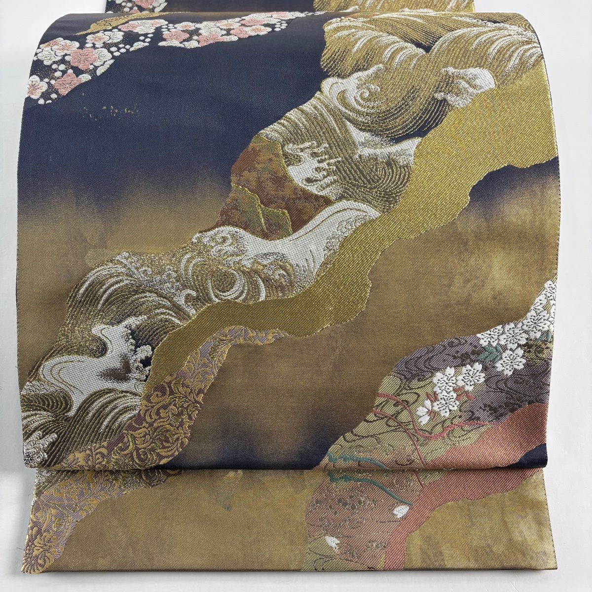 袋帯 秀品 研ぎ出し箔 波頭 梅 金糸 箔 灰色 六通 正絹