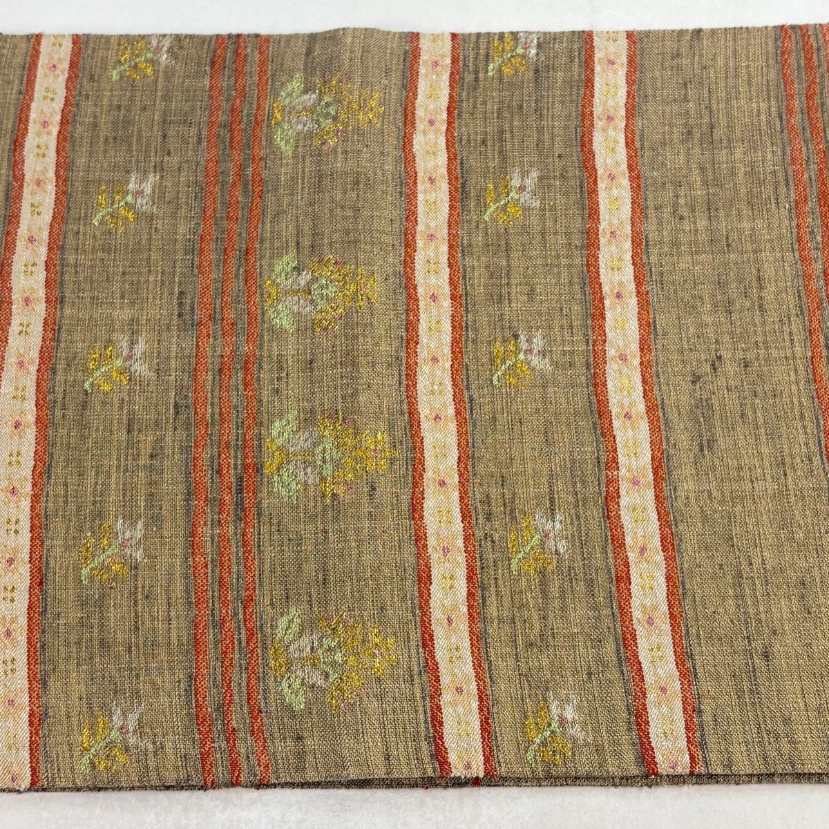 薄茶色 お太鼓柄