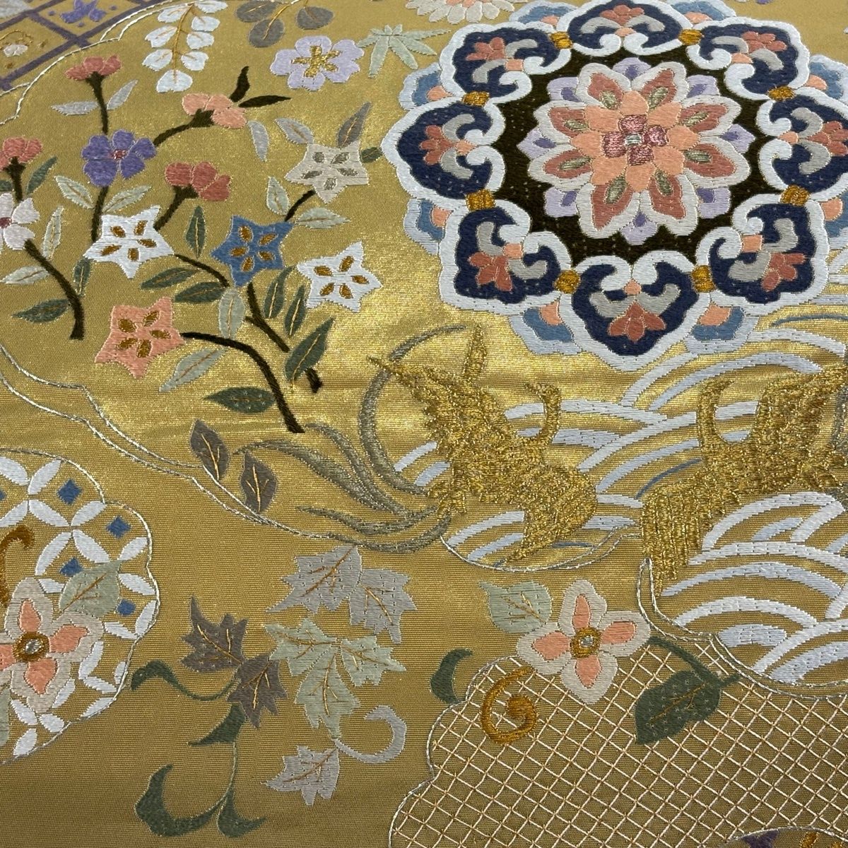 袋帯 華文 花鳥 刺繍 金銀糸 金色 六通 正絹