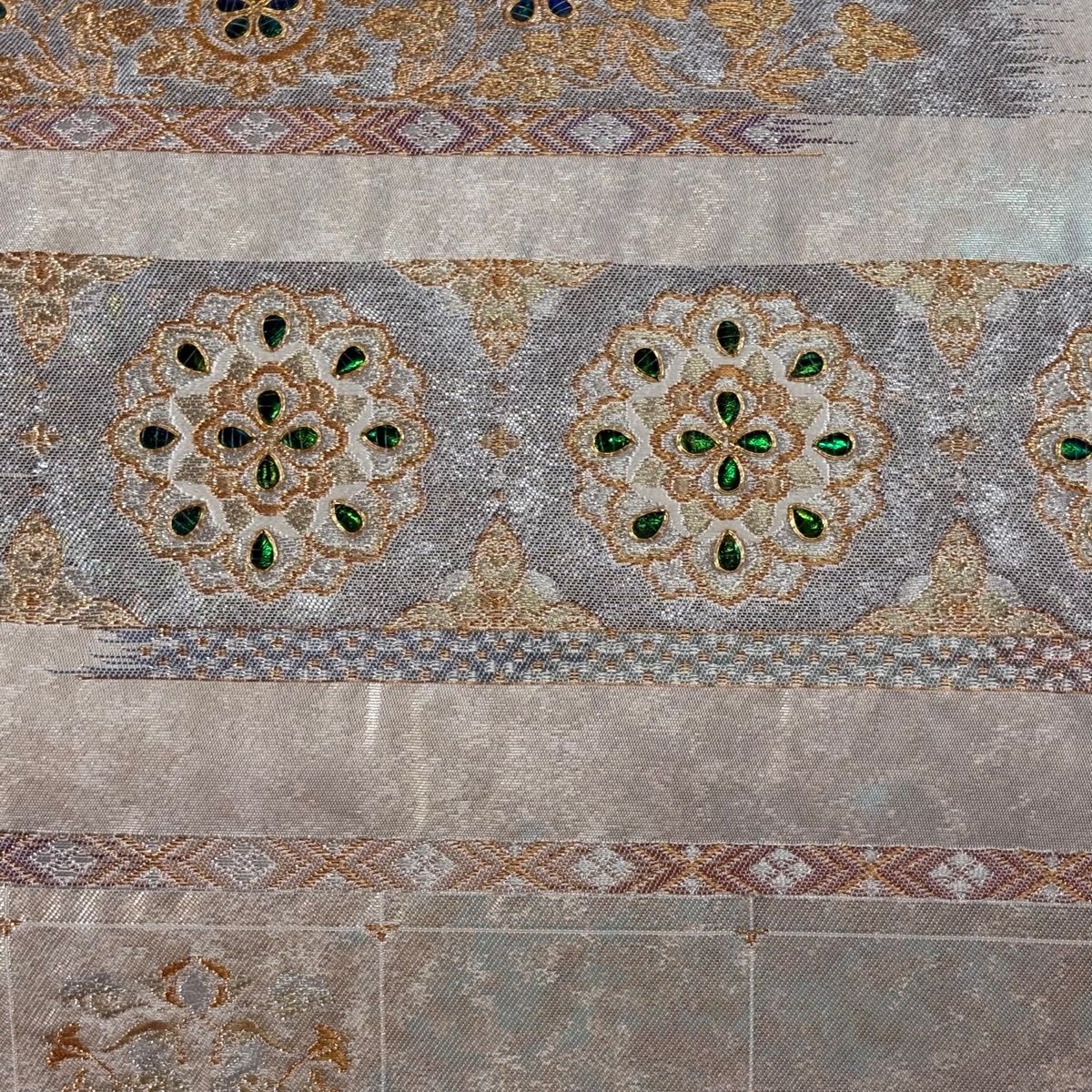 袋帯 玉蟲貴人 華文 花鳥 金銀糸 箔 ベージュ お太鼓柄 正絹