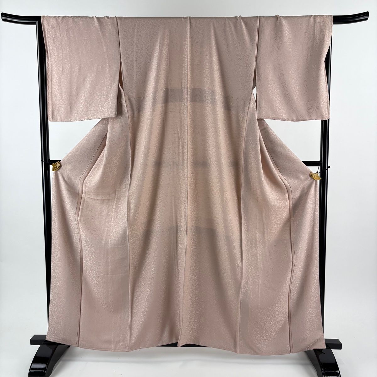 色無地 身丈161 5 cm 裄丈68 L 袷 地紋 ピンクベージュ 正絹