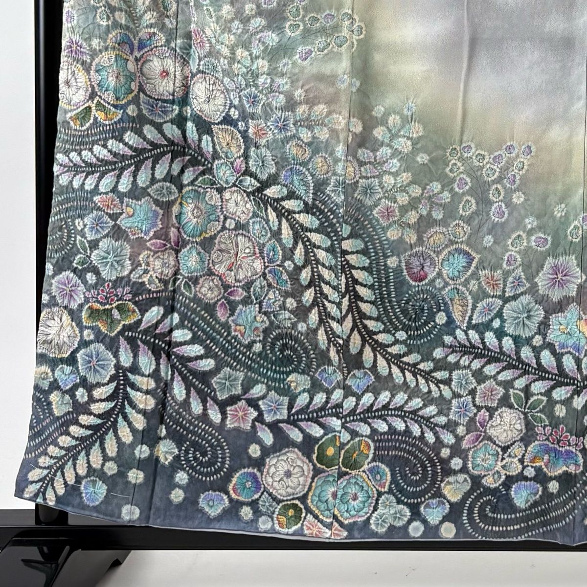 訪問着 身丈161 cm 裄丈64.5 M 袷 翠山工房 落款 辻が花 銀通し ぼかし 青灰色 正絹