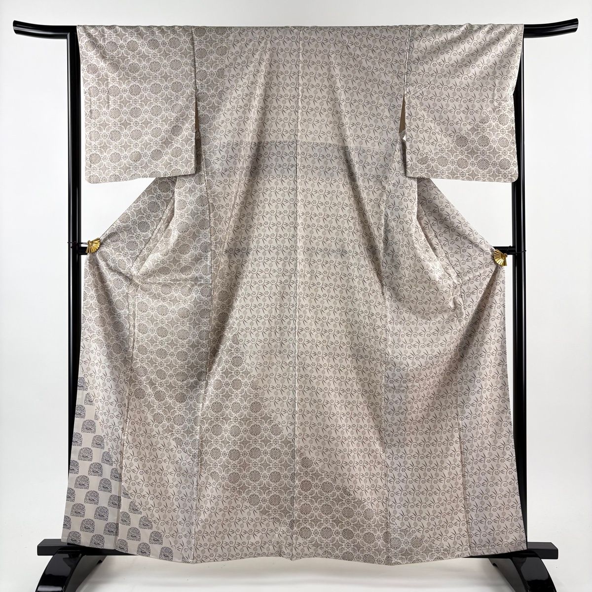 訪問着 身丈162.5 cm 裄丈65.5 M 袷 紬地 笹蔓 うさぎ 灰茶 正絹