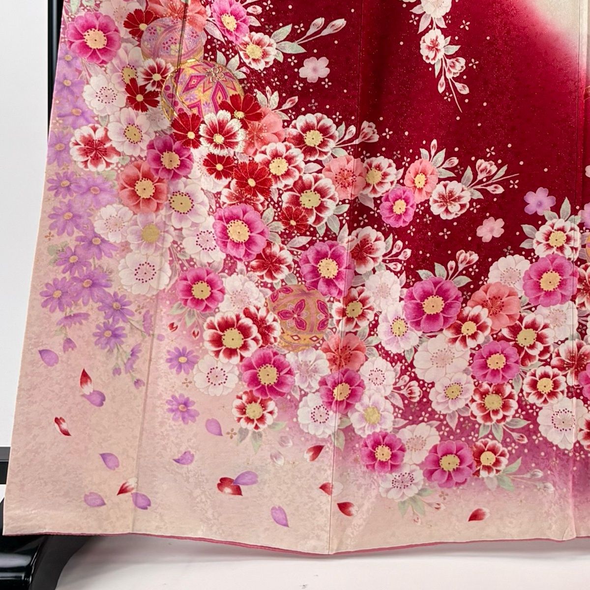 振袖 身丈166.5 cm 裄丈67 M 袷 手鞠 草花 銀通し 刺繍 赤 正絹