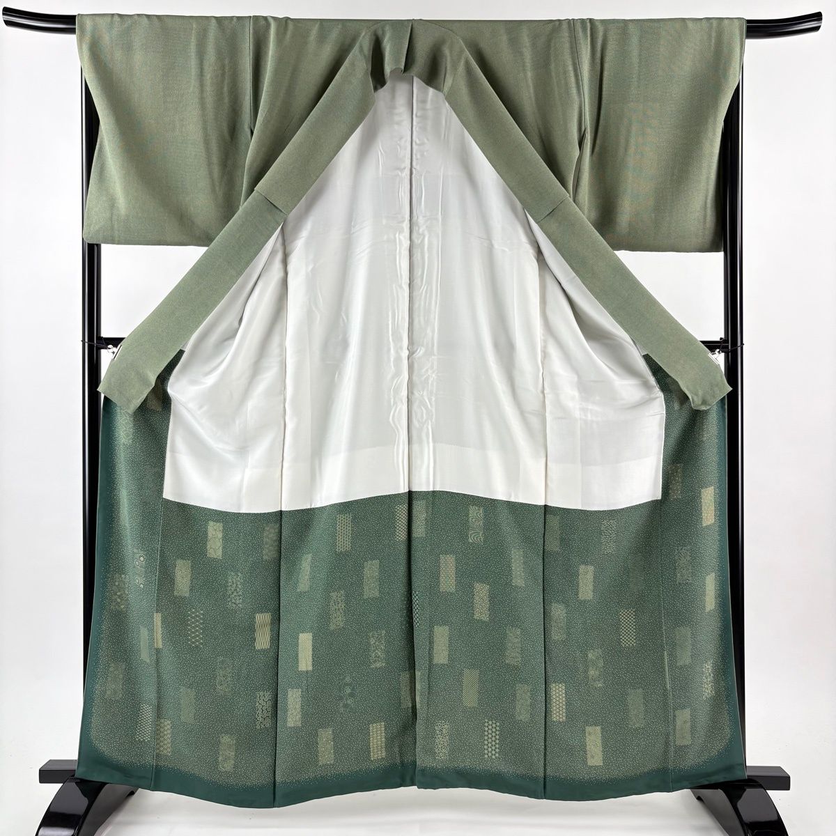  江戸小紋 身丈162 cm 裄丈67 5 L 袷 落款 角通し 緑 正絹 一つ紋 小紋 着物