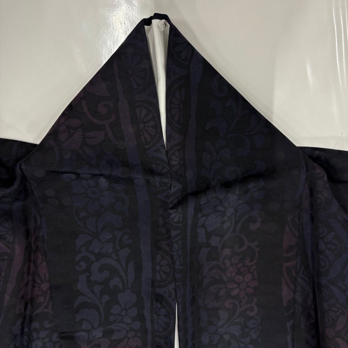 美品】 小紋 身丈164.5cm 裄丈68cm L 袷 草花 縞 ぼかし 墨色 正絹