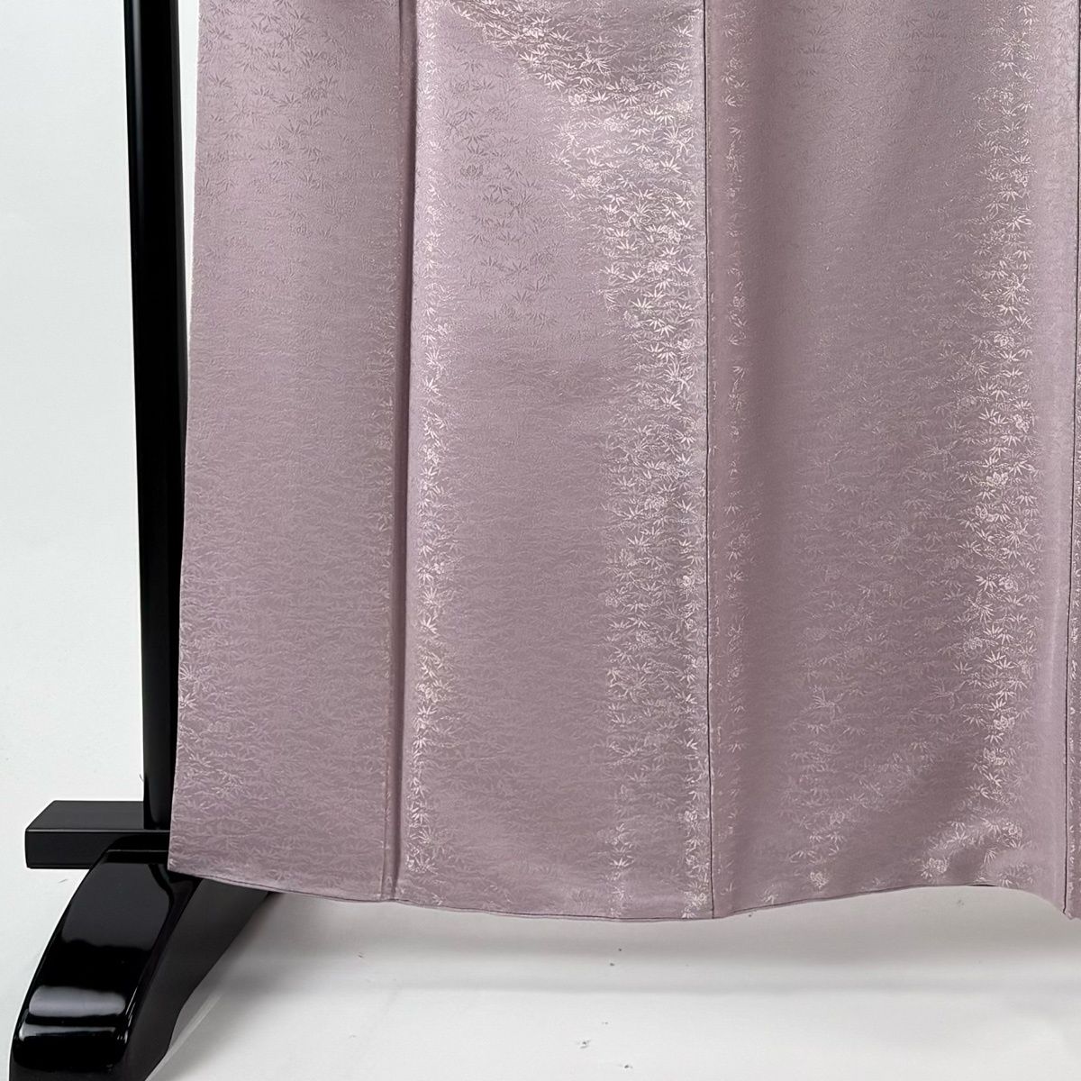 色無地 身丈160 cm 裄丈66 M 袷 地紋 金通し 薄ピンク 正絹