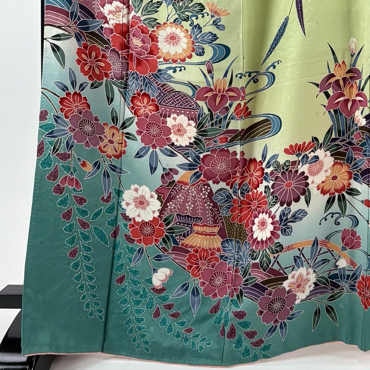 振袖 身丈166 cm 裄丈70 L 袷 牡丹 桜 絞り ぼかし 薄緑 正絹