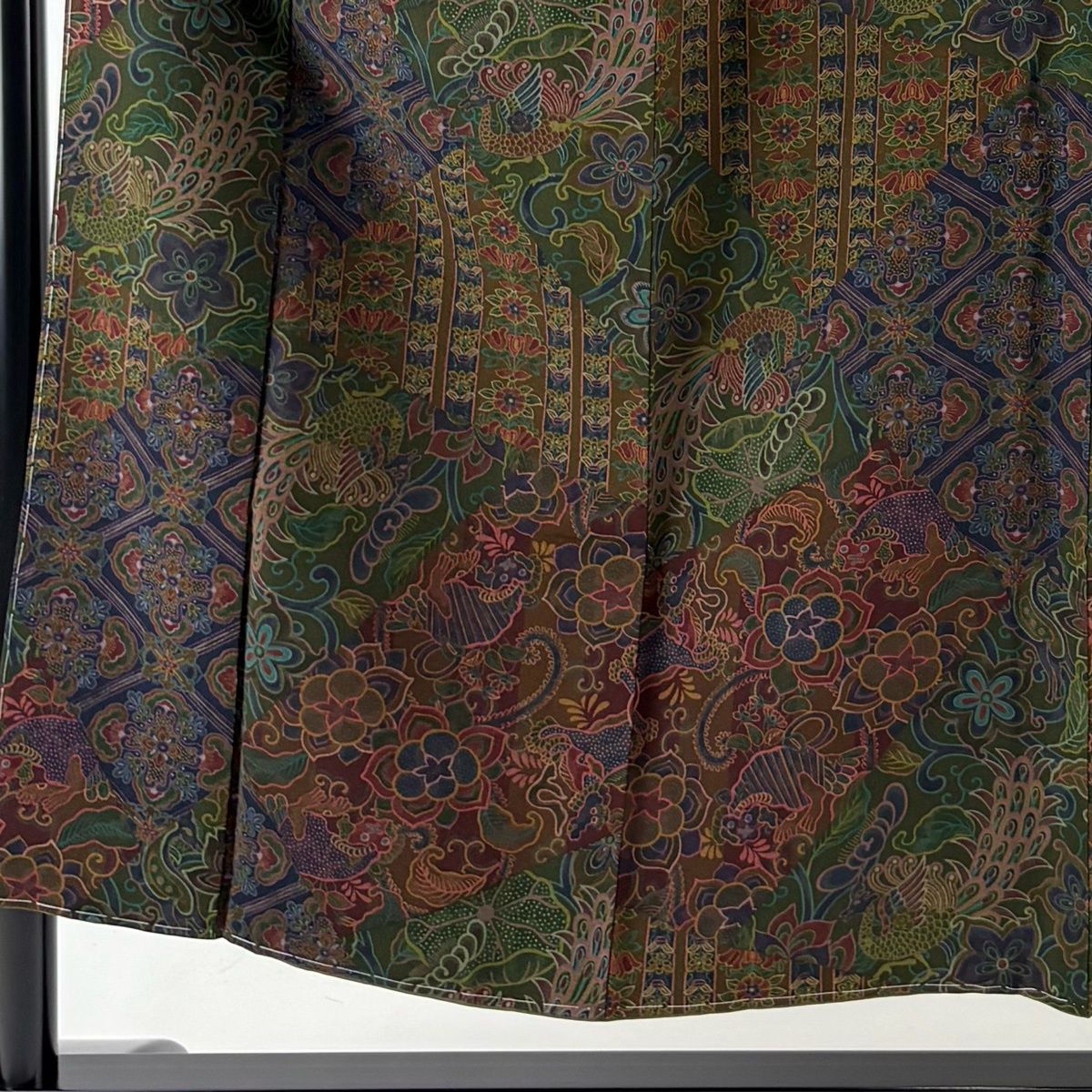 小紋 身丈151.5 cm 裄丈62 S 袷 前田仁仙 やまと 落款 草花 孔雀 茶紫 正絹