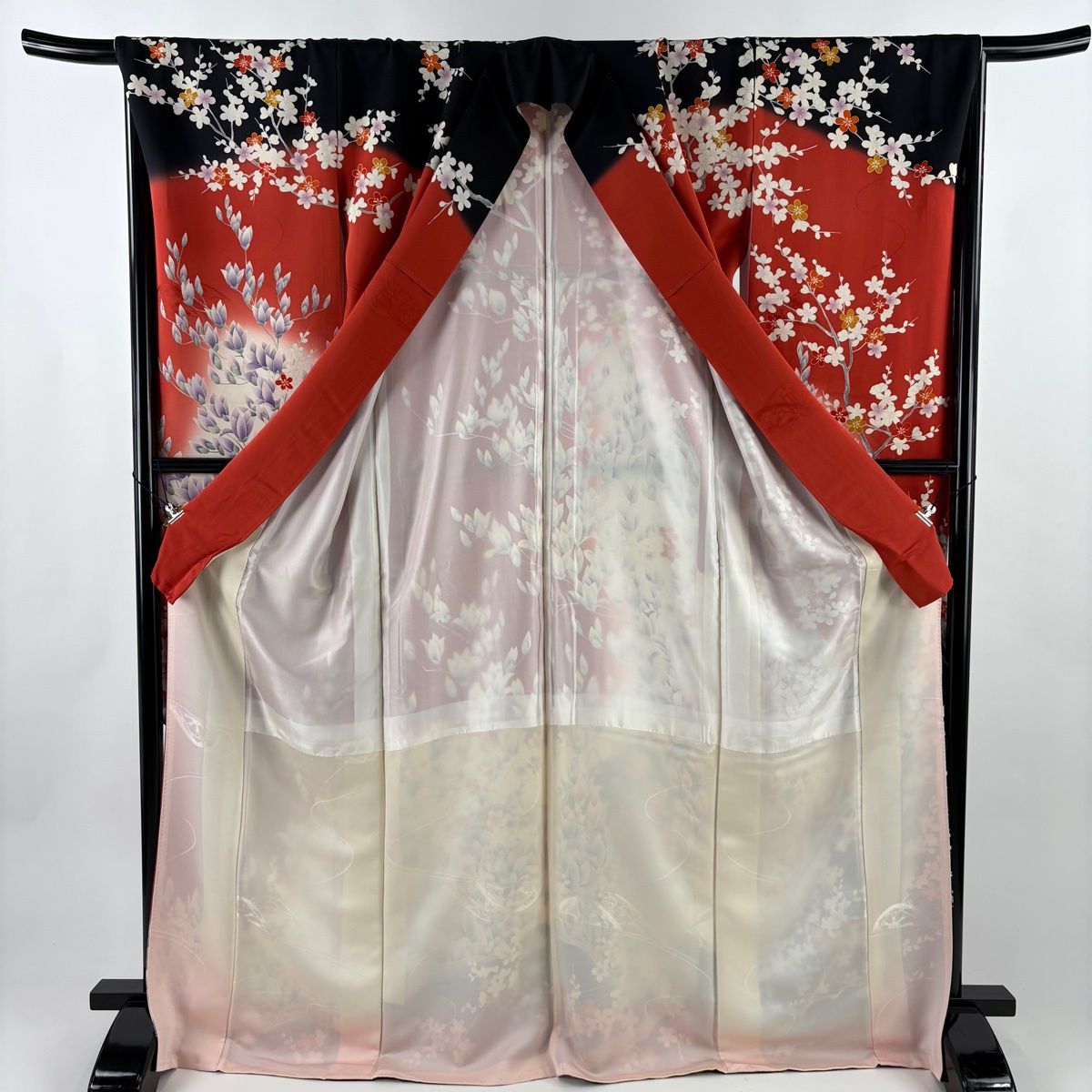  振袖 身丈169.5 cm 裄丈68 L 袷 枝梅 草花 染め分け ぼかし 赤 正絹 秀品 振袖 着物