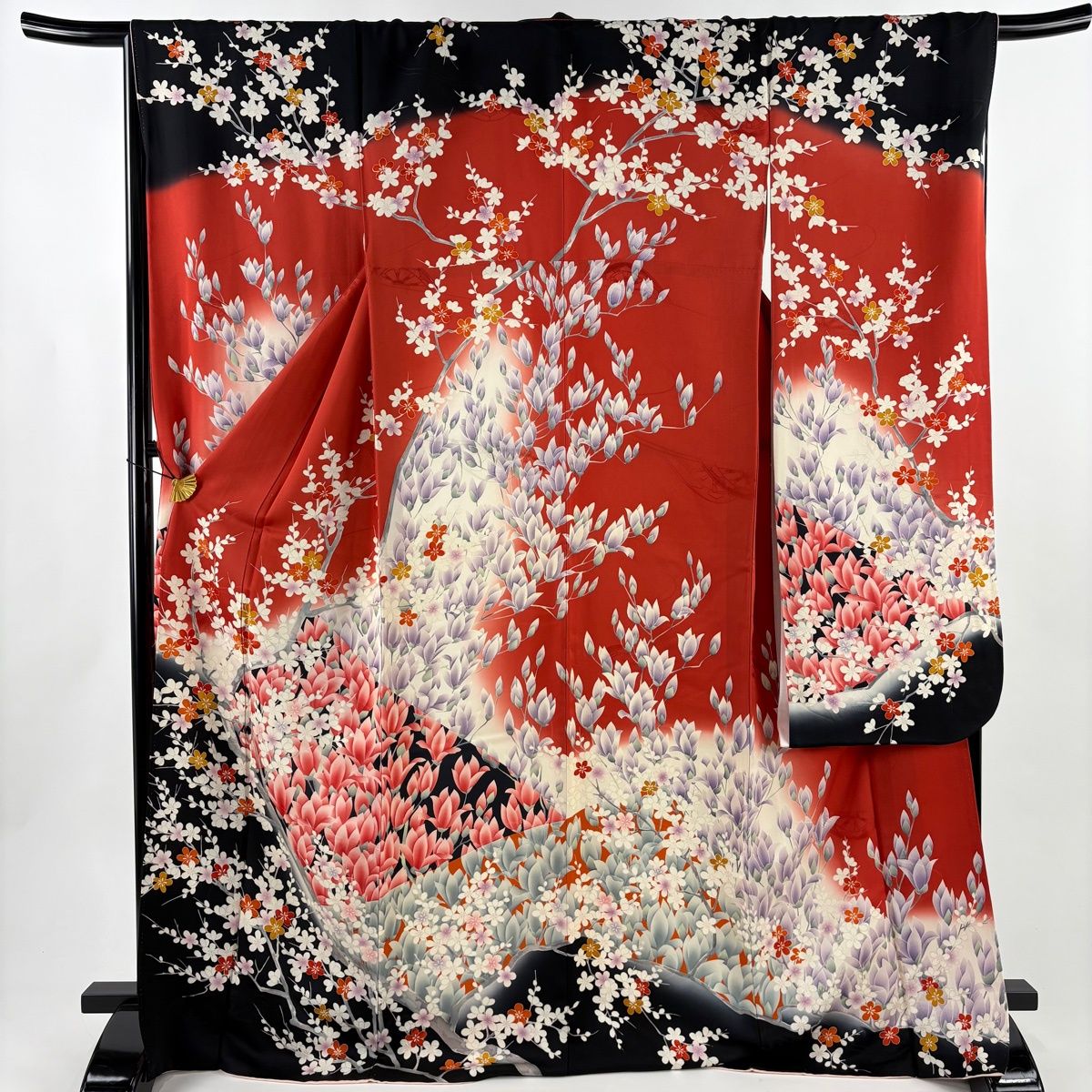 振袖 身丈169.5 cm 裄丈68 L 袷 枝梅 草花 染め分け ぼかし 赤 正絹 秀品