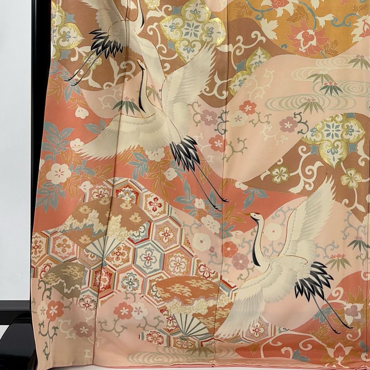 振袖 身丈171 cm 裄丈67.5 L 袷 鶴 扇 金彩 金糸 濃ピンク 正絹 秀品