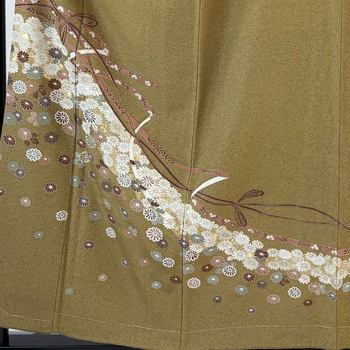 訪問着 身丈157.5 cm 裄丈63.5 S 袷 菊 蔓帯 金彩 黄土色 正絹 秀品