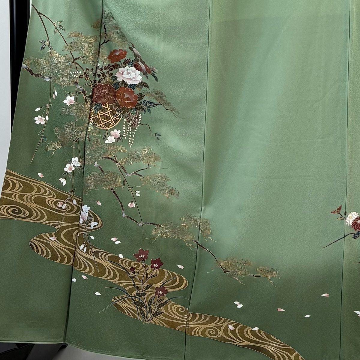 訪問着 身丈164 cm 裄丈67.5 L 袷 花籠 若松 金彩 ぼかし 薄緑 正絹 秀品