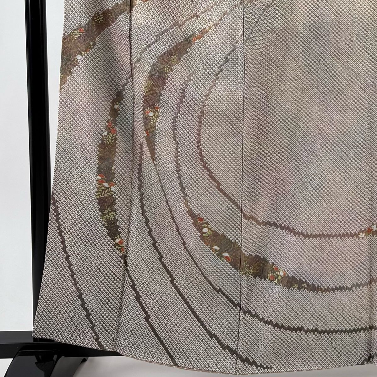 訪問着 身丈161 cm 裄丈67 M 袷 秋草 絞り 金彩 薄ピンク 正絹 秀品