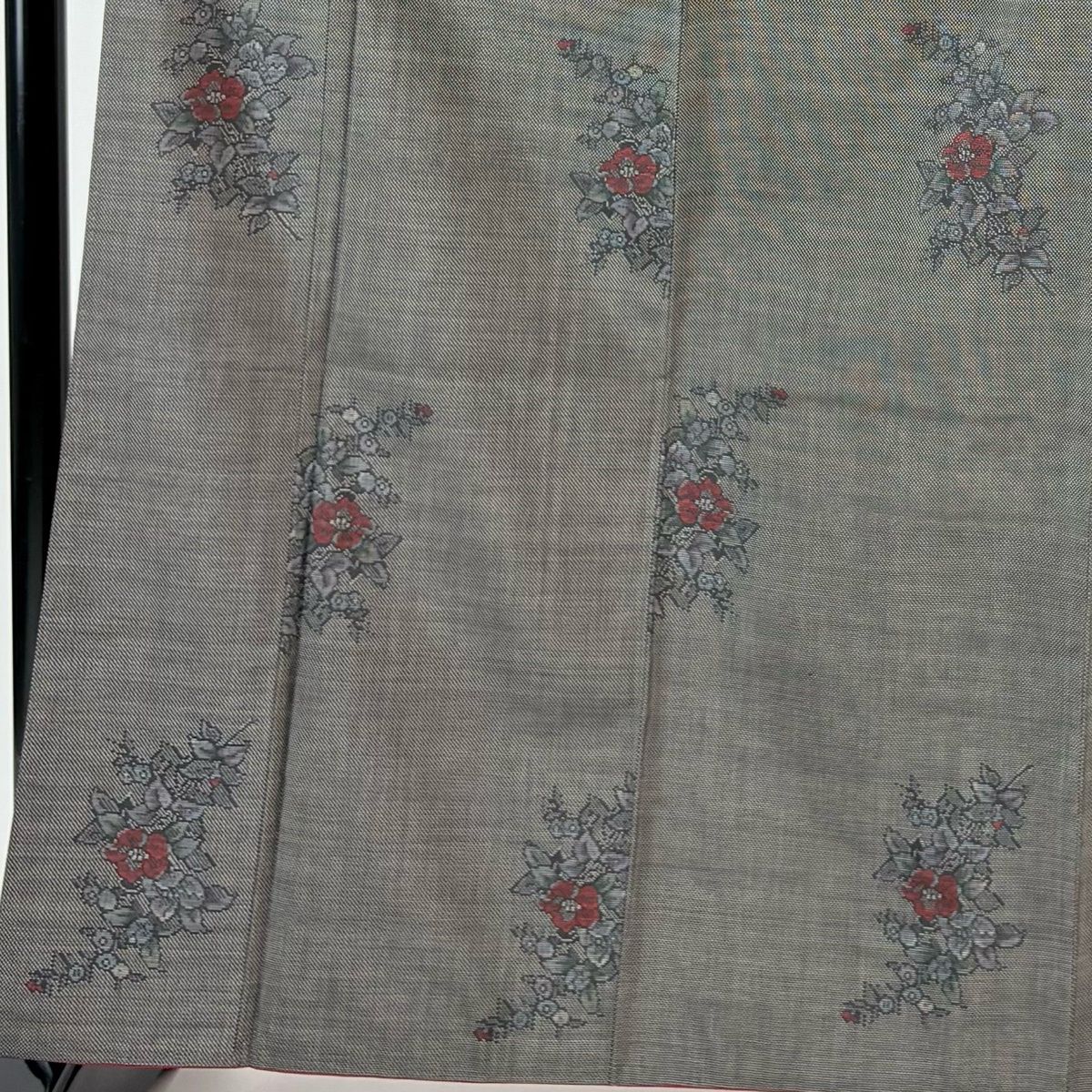 大島紬 身丈163.5 cm 裄丈64 M 袷 草木染 証紙 椿 焦茶色 正絹 秀品