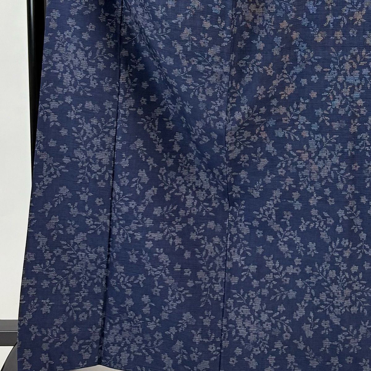 紬 身丈168 cm 裄丈67 M 袷 証紙 草花 藍色 正絹 秀品