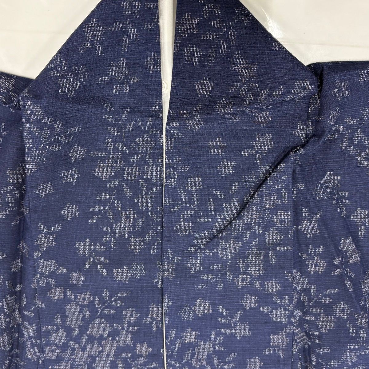  紬 身丈168 cm 裄丈67 M 袷 証紙 草花 藍色 正絹 秀品 紬 着物