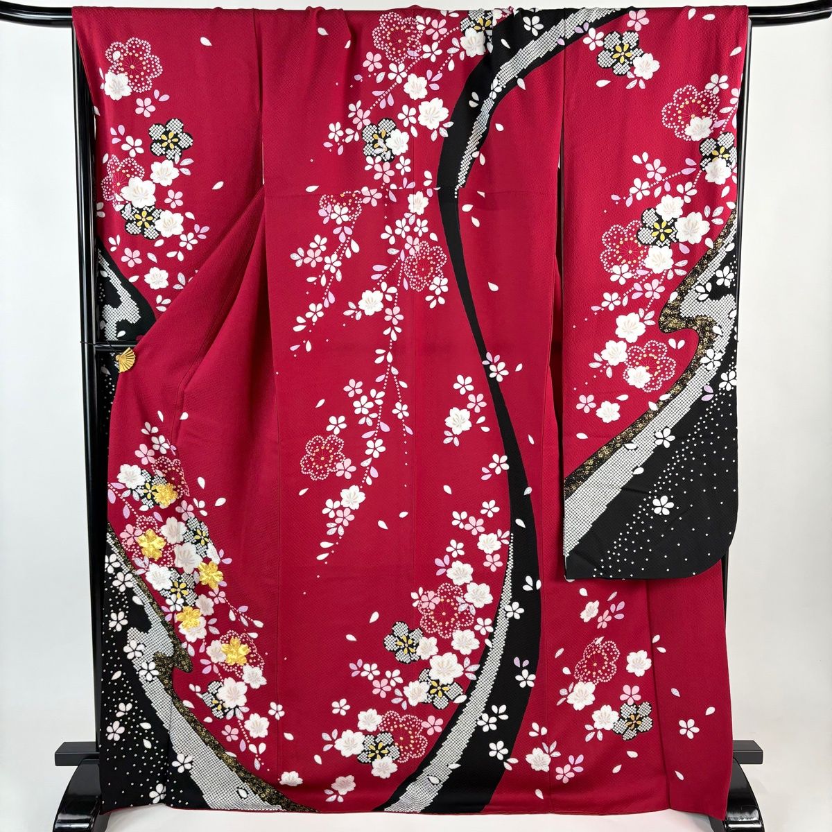 振袖 身丈172 cm 裄丈71 L 袷 桜 流水 金糸 金彩 赤 正絹 秀品