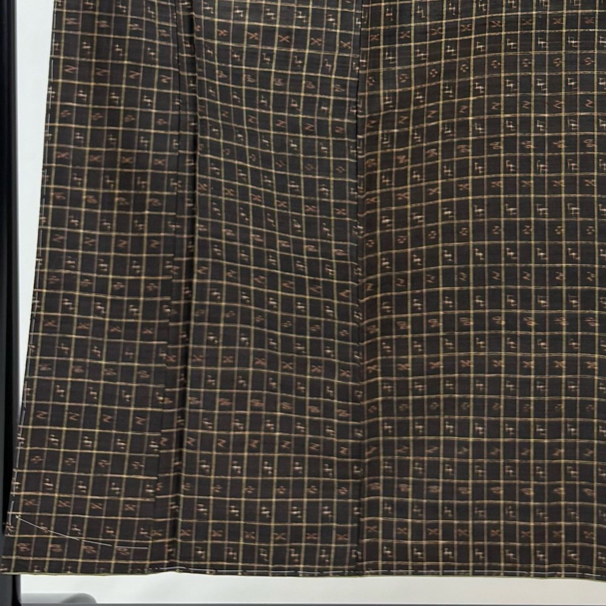 紬 身丈154 cm 裄丈62 S 袷 格子 十字絣 焦茶色 正絹 秀品