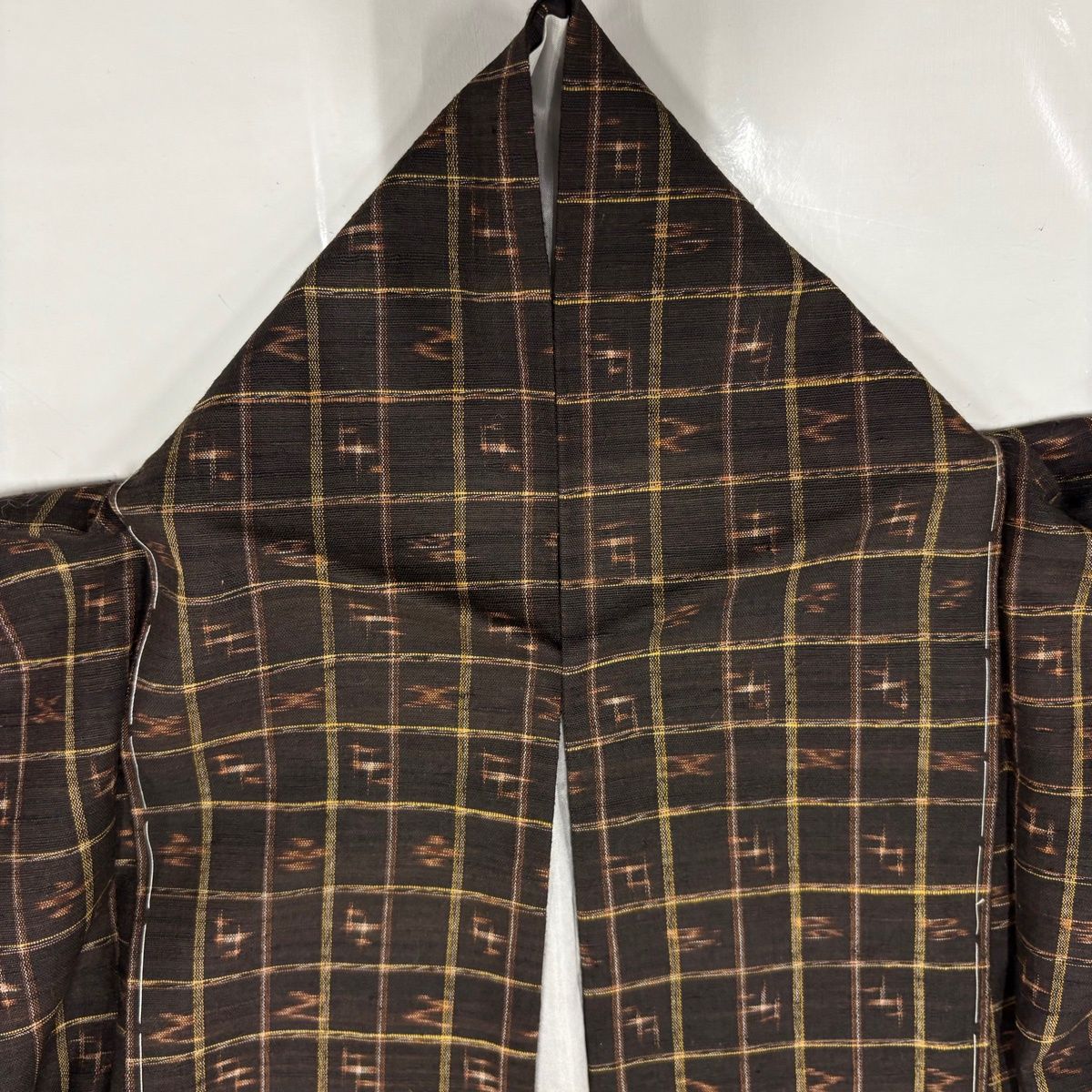  紬 身丈154 cm 裄丈62 S 袷 格子 十字絣 焦茶色 正絹 秀品 紬 着物