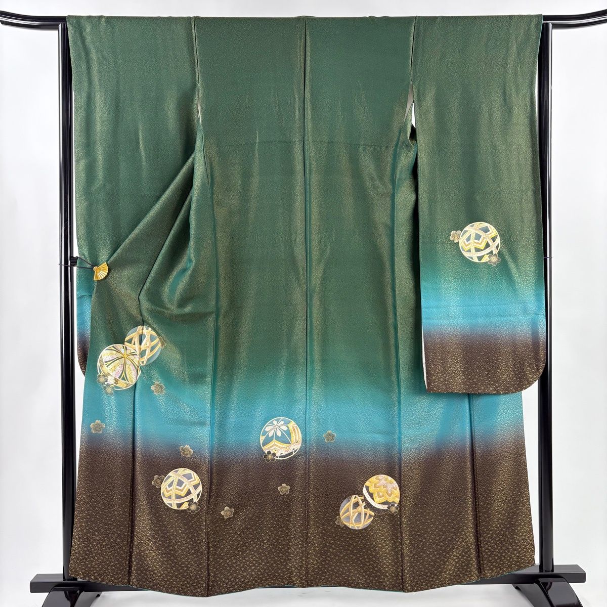 振袖 身丈158 cm 裄丈63 S 袷 鞠 桜 金通し 螺鈿 緑 正絹 秀品