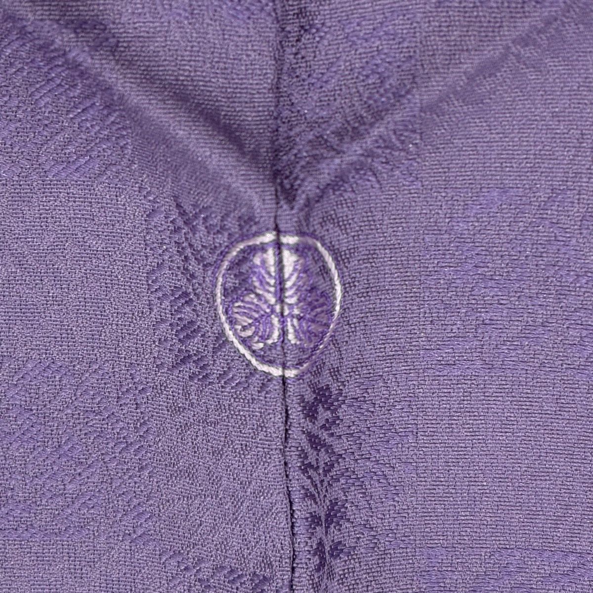  色無地 身丈158 5 cm 裄丈65 M 袷 落款 地紋 紫 正絹 秀品 一つ紋 色無地 着物