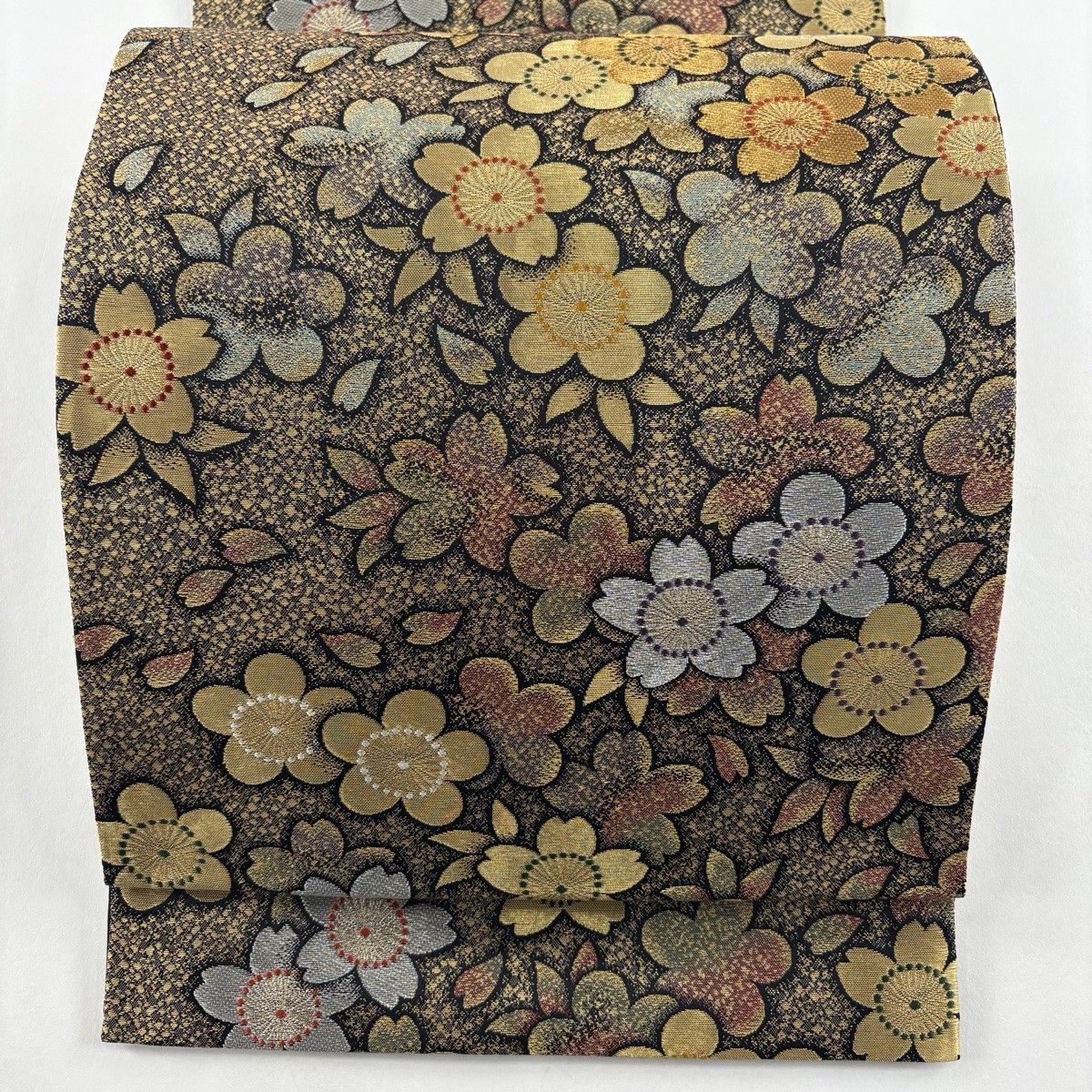 袋帯 秀品 桜 梅 箔 金銀糸 金色 六通 正絹