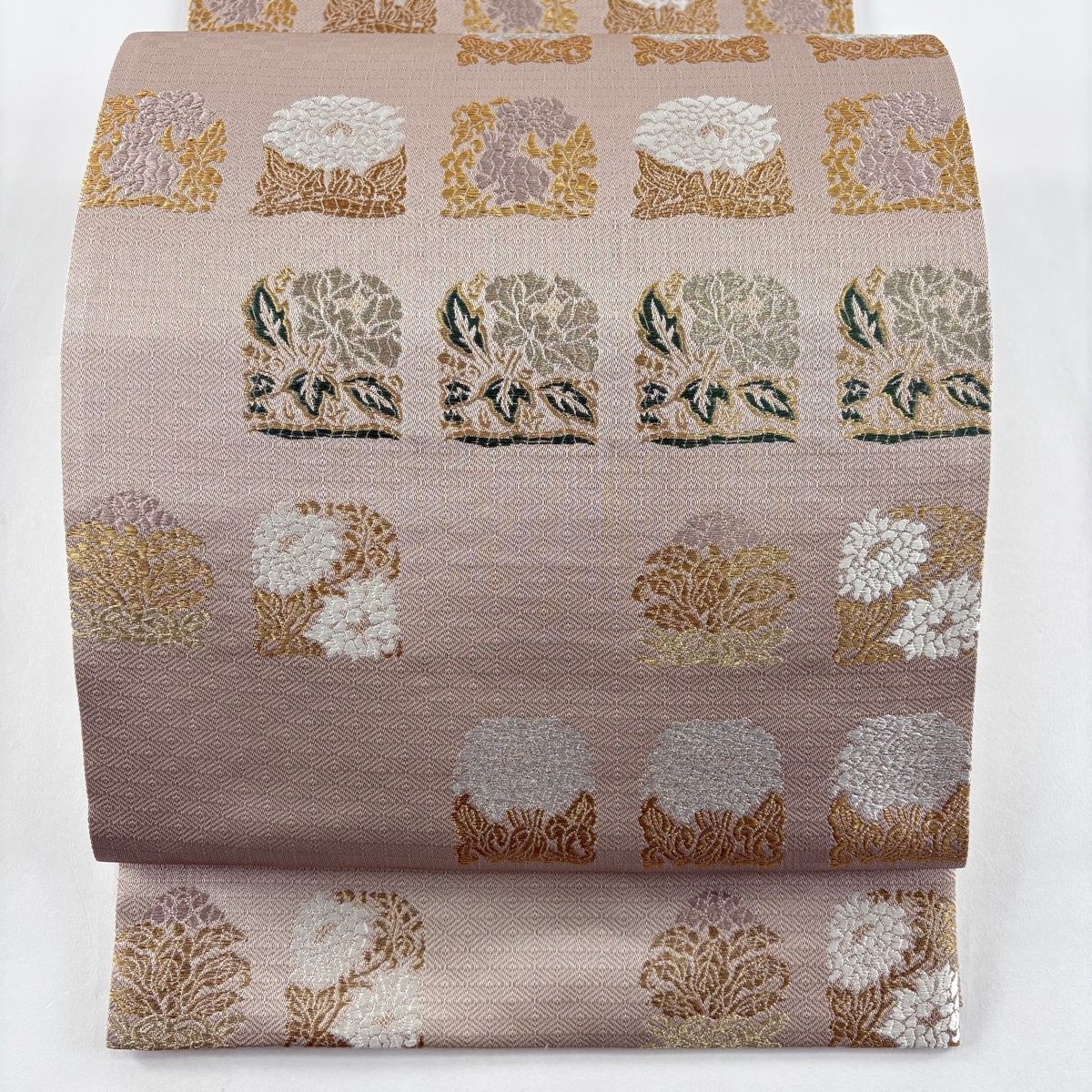 袋帯 秀品 牡丹 花うさぎ 金銀糸 箔 薄小豆 六通 正絹