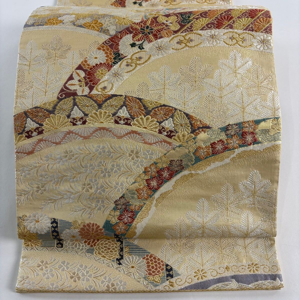 袋帯 秀品 関西仕立て 優花雅宴文 金銀糸 箔 ベージュ 六通 正絹