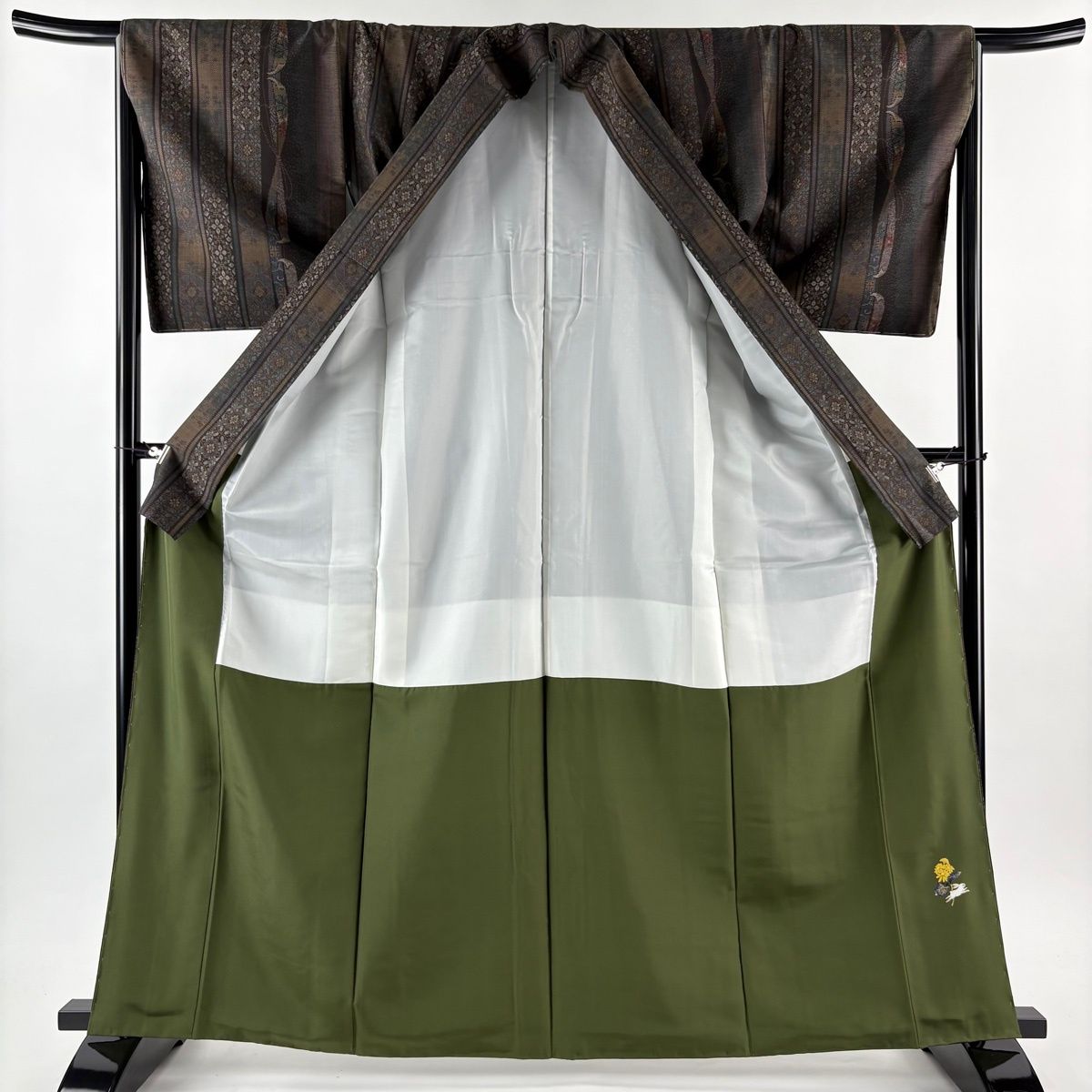  紬 身丈164.5 cm 裄丈65 M 袷 名古屋帯セット やまと 縞 草花 焦茶色 正絹 秀品 紬 着物