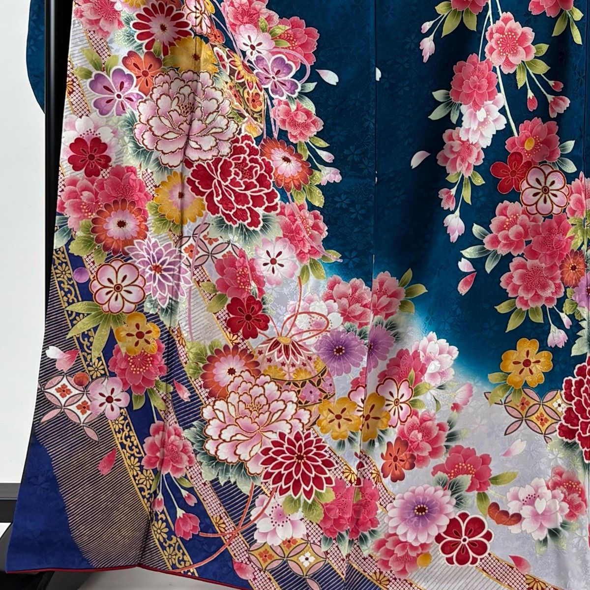 振袖 身丈167 cm 裄丈70 L 袷 袋帯フルセット 手鞠 牡丹 金彩 箔 青緑 正絹