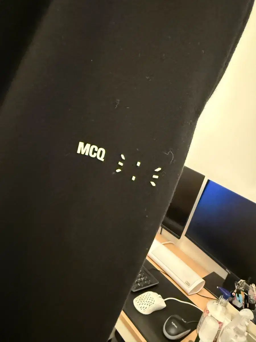 McQ アレキサンダー マックイーン ロゴ ジョガーパンツ Mサイズ