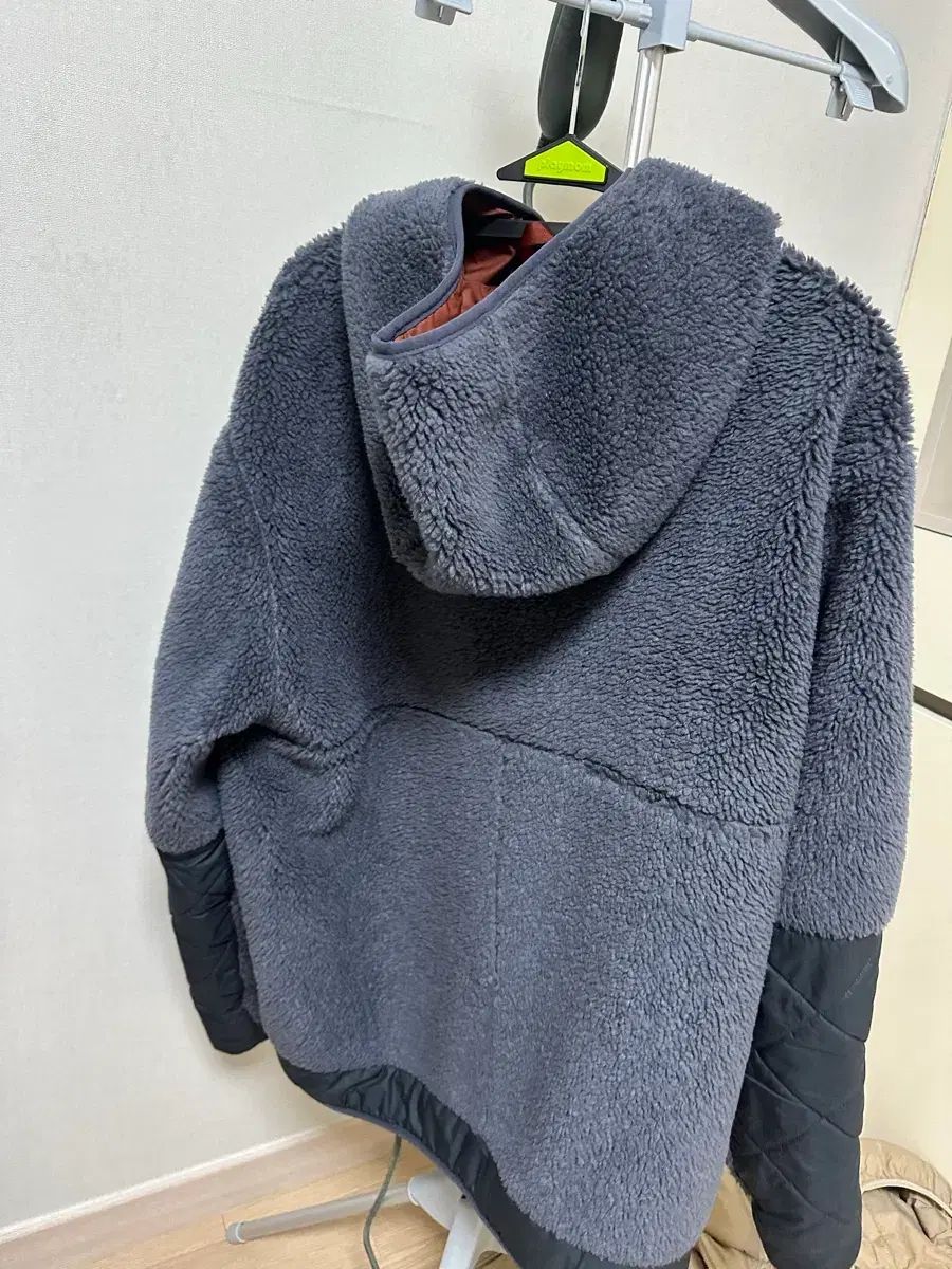 パタゴニア ウールエスター ファイル WHO フーディー L