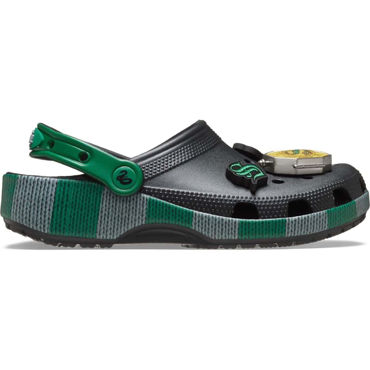 Crocs クロックス 男女兼用 大人用 クラシック ハリーポッター クロッグ スリザリン グリーンマルチ 6 Women 4 Men Slytherin Green Multi 22 0 23 cm