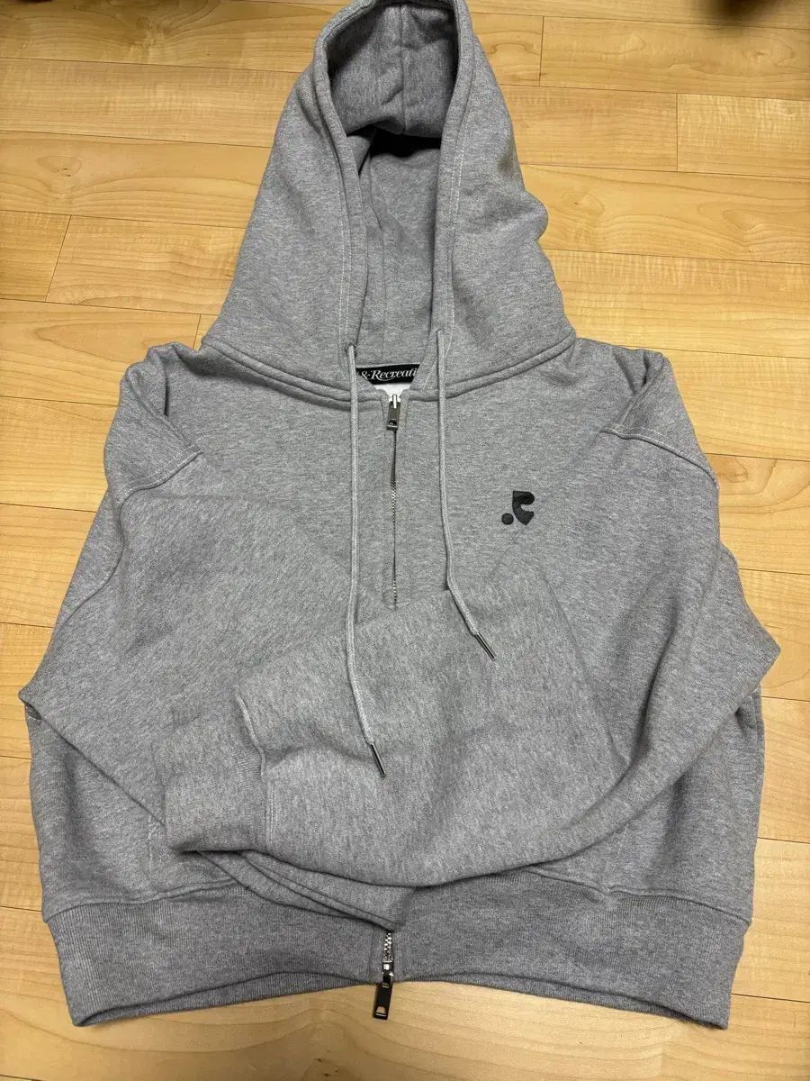 レストア ＆ レクリエーション フード