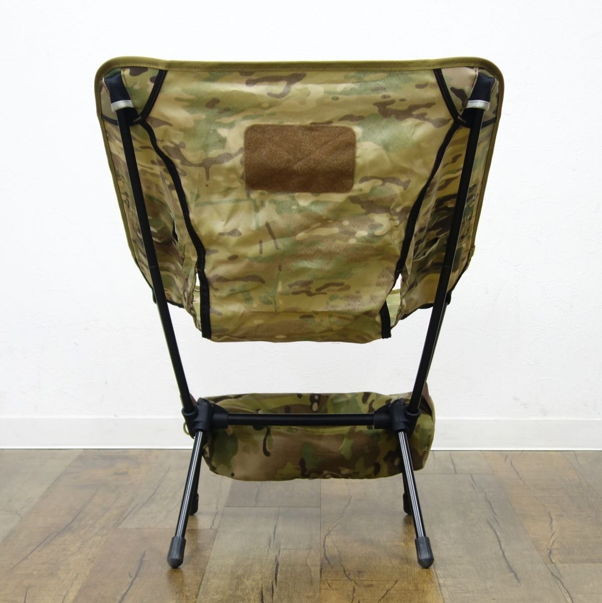 マルチカム イス