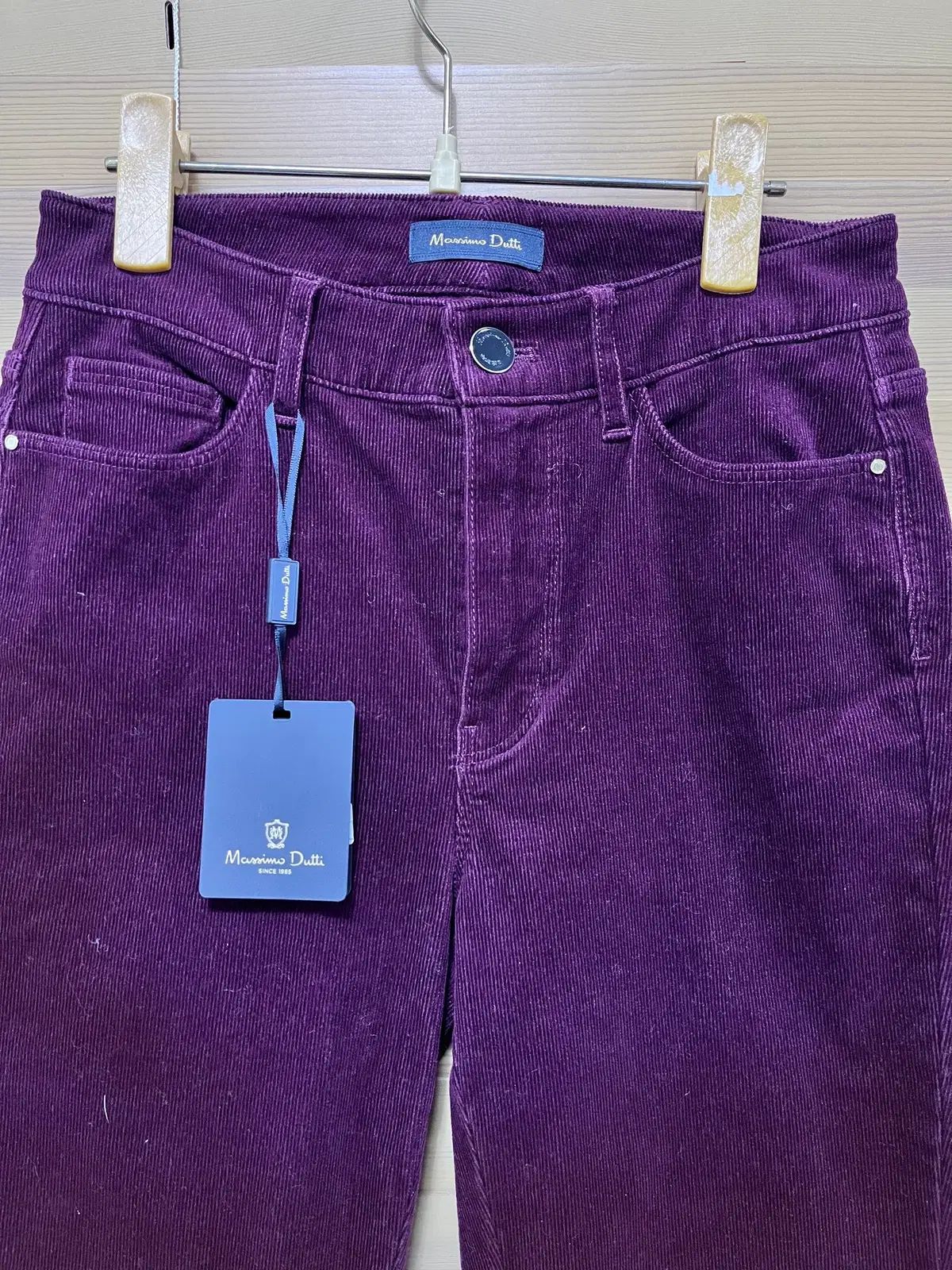 マッシモドゥッティ レディース バーガンディコーデュロイパンツ