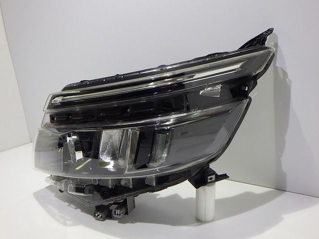ZRR80 ヴォクシー 左 ヘッドライト LED ヴォクシー ヘッドライト 0