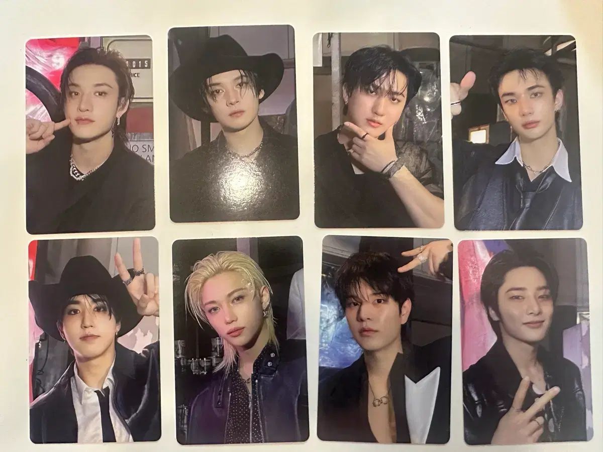 スキズ SKZ ドゥ イット ポップアップ MD フーディー ジップアップ トレカ 1 set