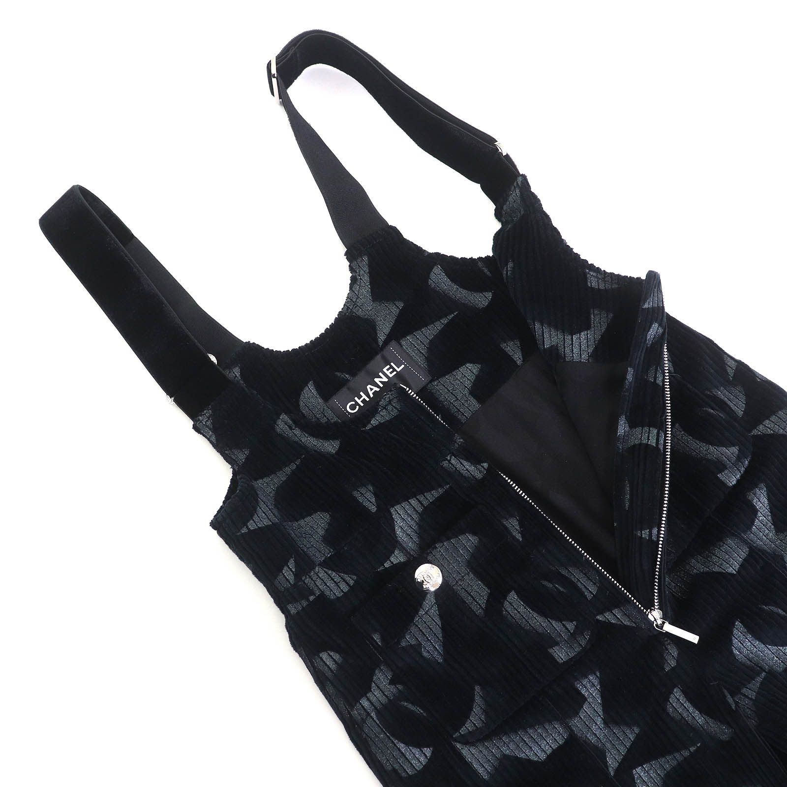 美品△CHANEL シャネル 24AW P77394 ココネージュ ココボタン 裾フレア